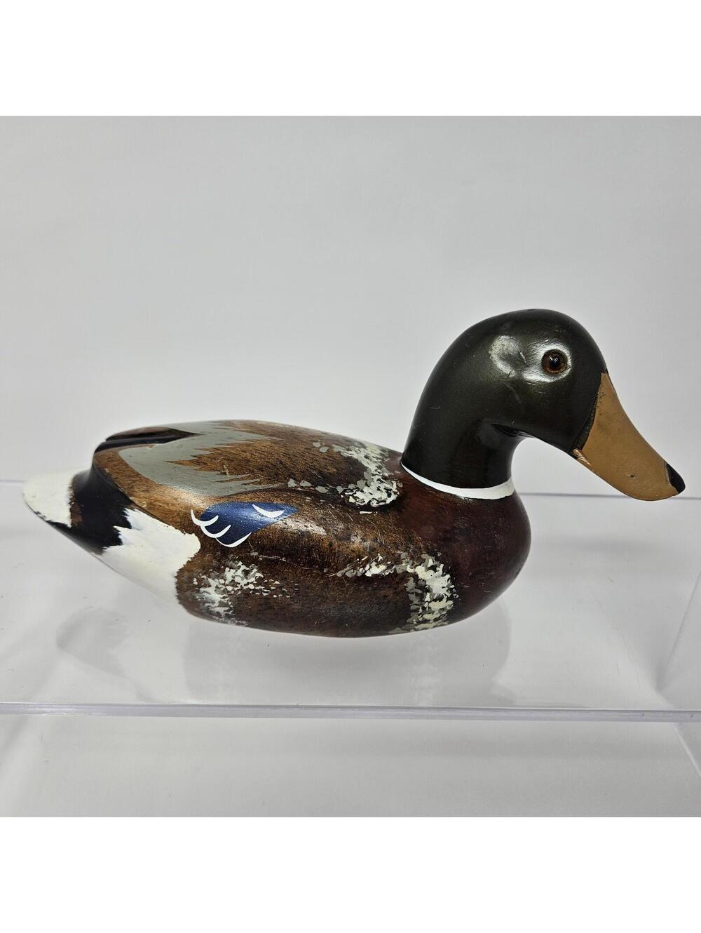 Vintage 1984 Fetco Hand Carved Wooden Painted Duck Mallard with Glass Eyes 7"